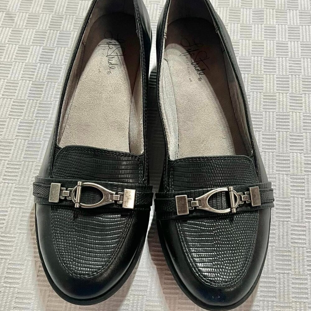 Nib Size 9.5 Medium Life Stride Soft System Black… - image 1